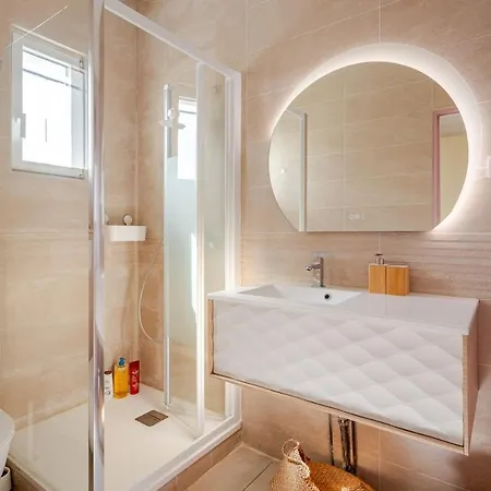 Seine Apartment